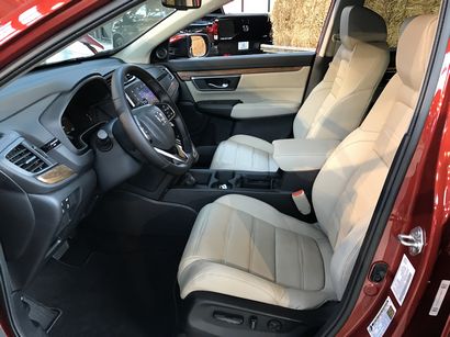 2017 Honda CRV Touring front seats