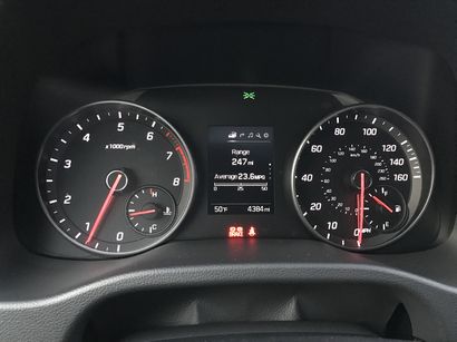 2017 Hyundai Elantra Sport instrument panel