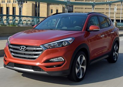 2017 Hyundai Tucson Limited front fascia