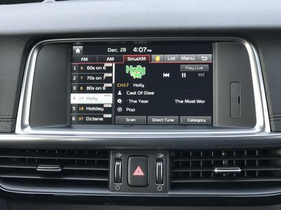 2017 Kia Optima Hybrid EX infotainment touchscreen