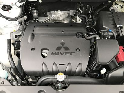 2017 Mitsubishi Outlander Sport 2.4-liter engine