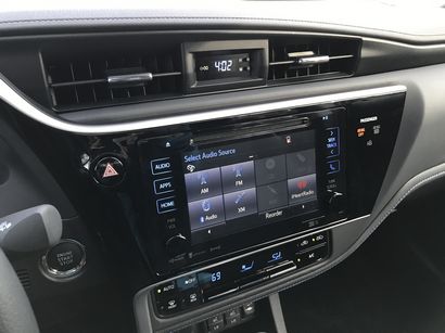 2017 Toyota Corolla XSE infotainment and HVAC controls