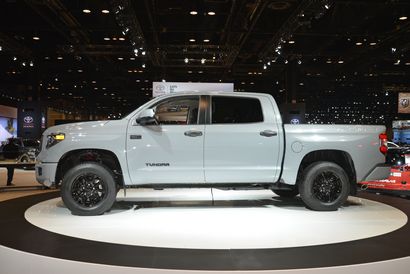 2017 Toyota Tacoma TRD Pro side view
