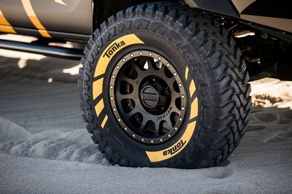 Toyota HiLux Tonka Concept alloy wheel and Toyo tire detail